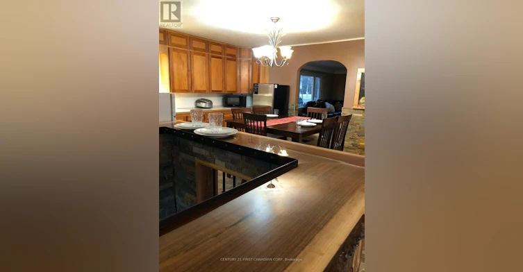 4578 Talbot Trail, Chatham-Kent, ON, N0P 2A0 - 11