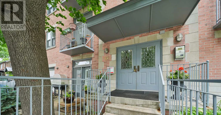 204-15 Glen Manor Drive, Toronto, ON, M4E 2X3 - 7