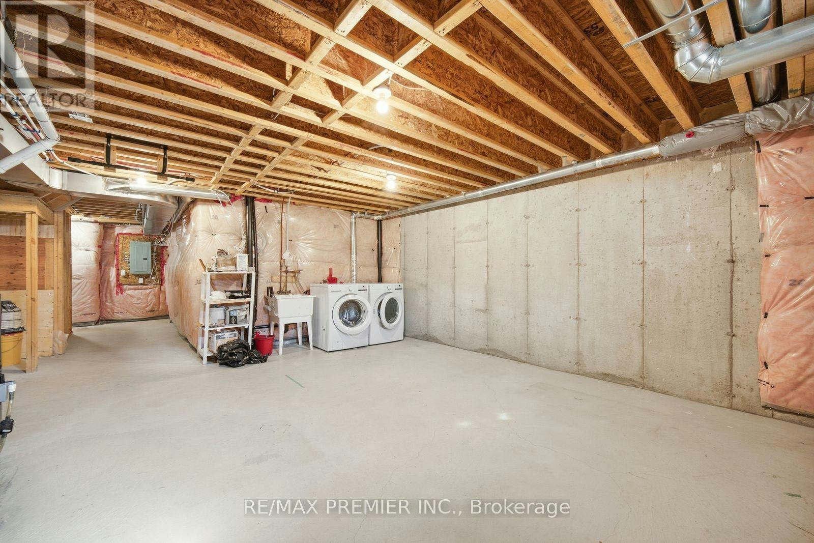 72 Luisa Street, Bradford West Gwillimbury, ON, L3Z 0P1 - 32