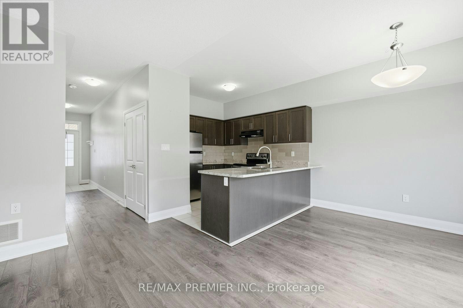 72 Luisa Street, Bradford West Gwillimbury, ON, L3Z 0P1 - 10