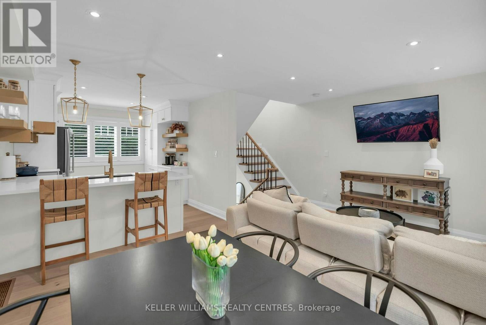 37 Bowler Street, Aurora, ON, L4G 7H7