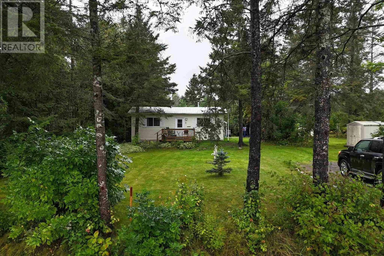 5 Pilgrim Street, Bruce Mines, ON, P0R 1C0