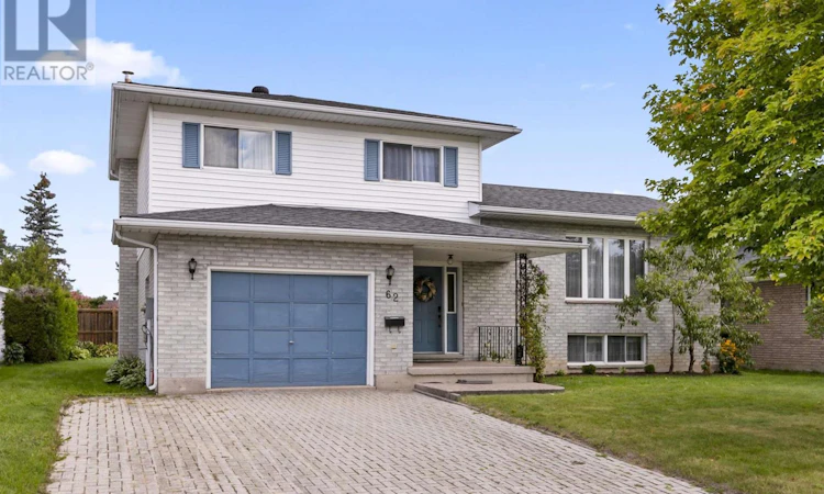 62 Laronde Avenue