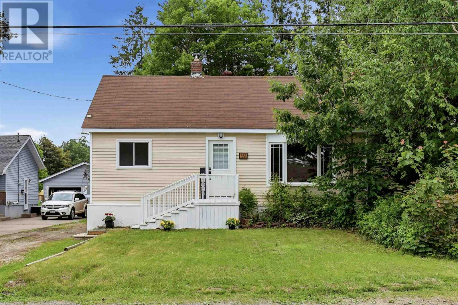 59 Adeline Avenue, Sault Ste. Marie, ON, P6B 5M6