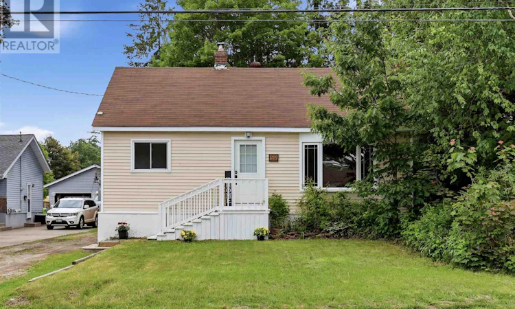 59 Adeline Avenue