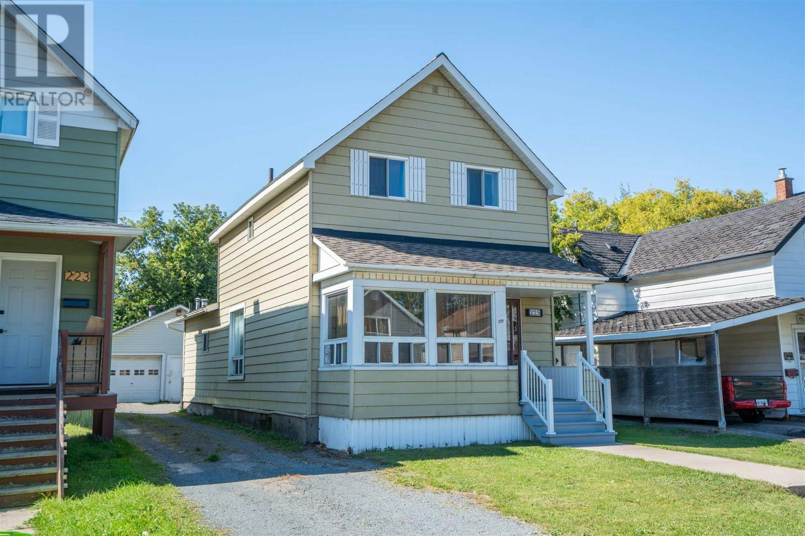 225 Beverley Street, Sault Ste. Marie, ON, P6A 1S1