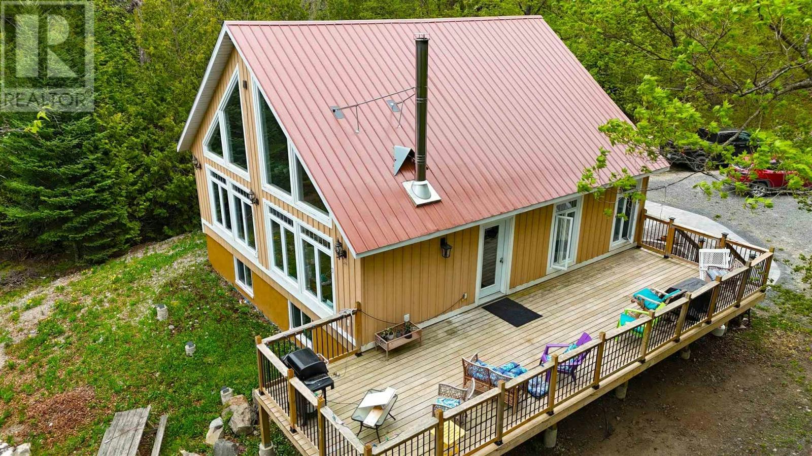 884 Dunlop Shores Road, Elliot Lake, ON, P5A 2S9