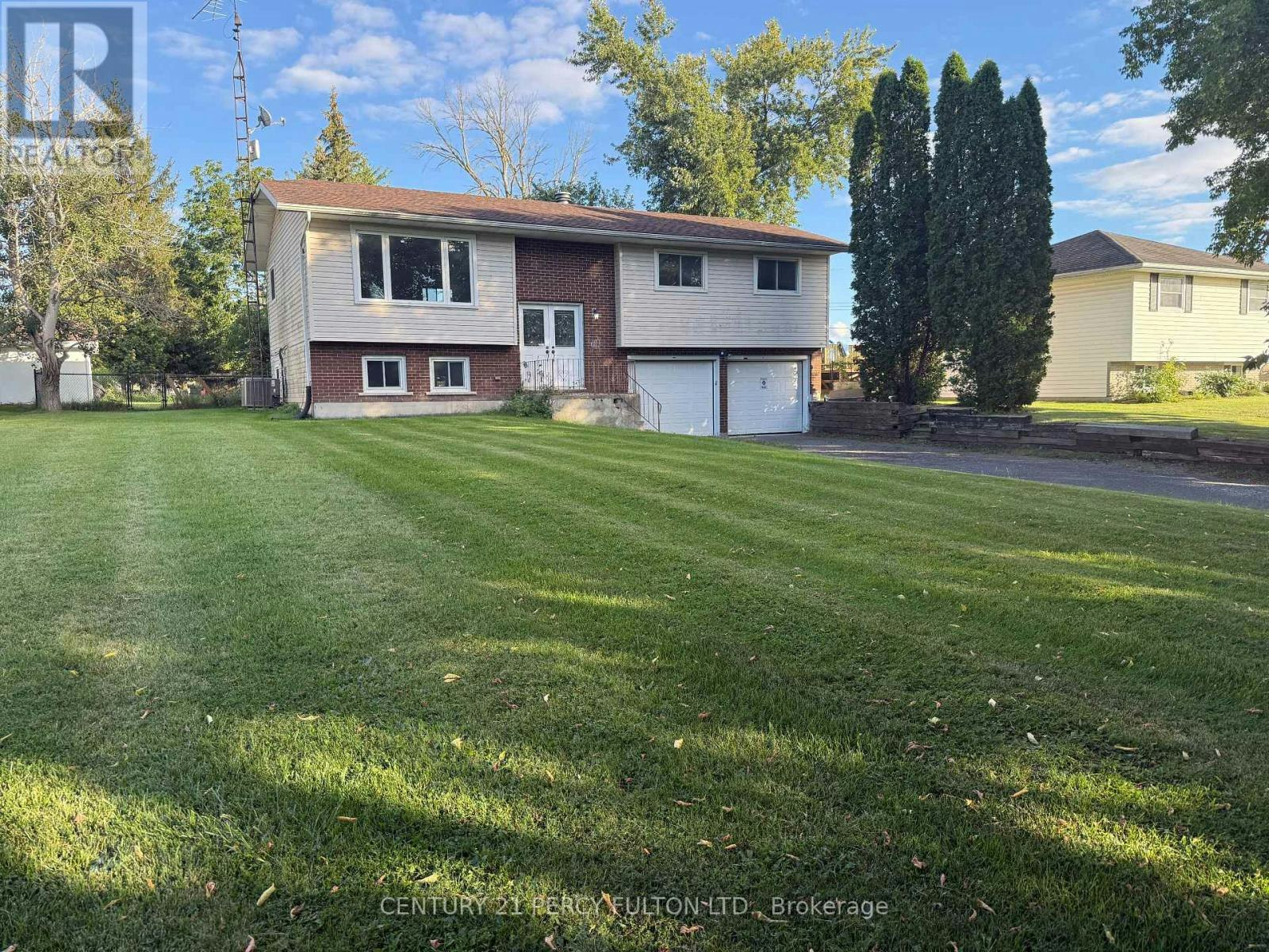 24 Southwood Crescent, Greater Napanee, ON, K7R 3L2