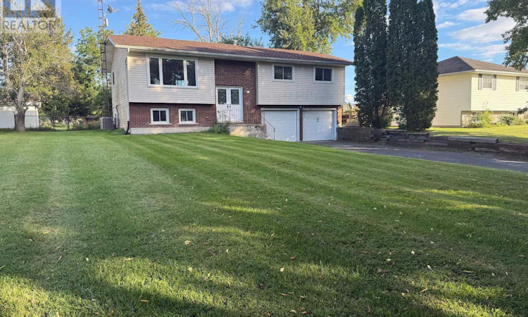 24 Southwood Crescent