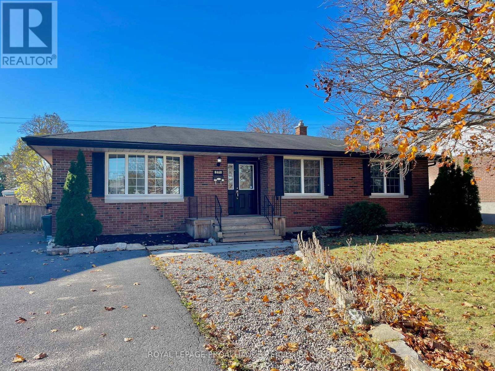 271 Chelsea Road, Kingston, ON, K7M 3Z3