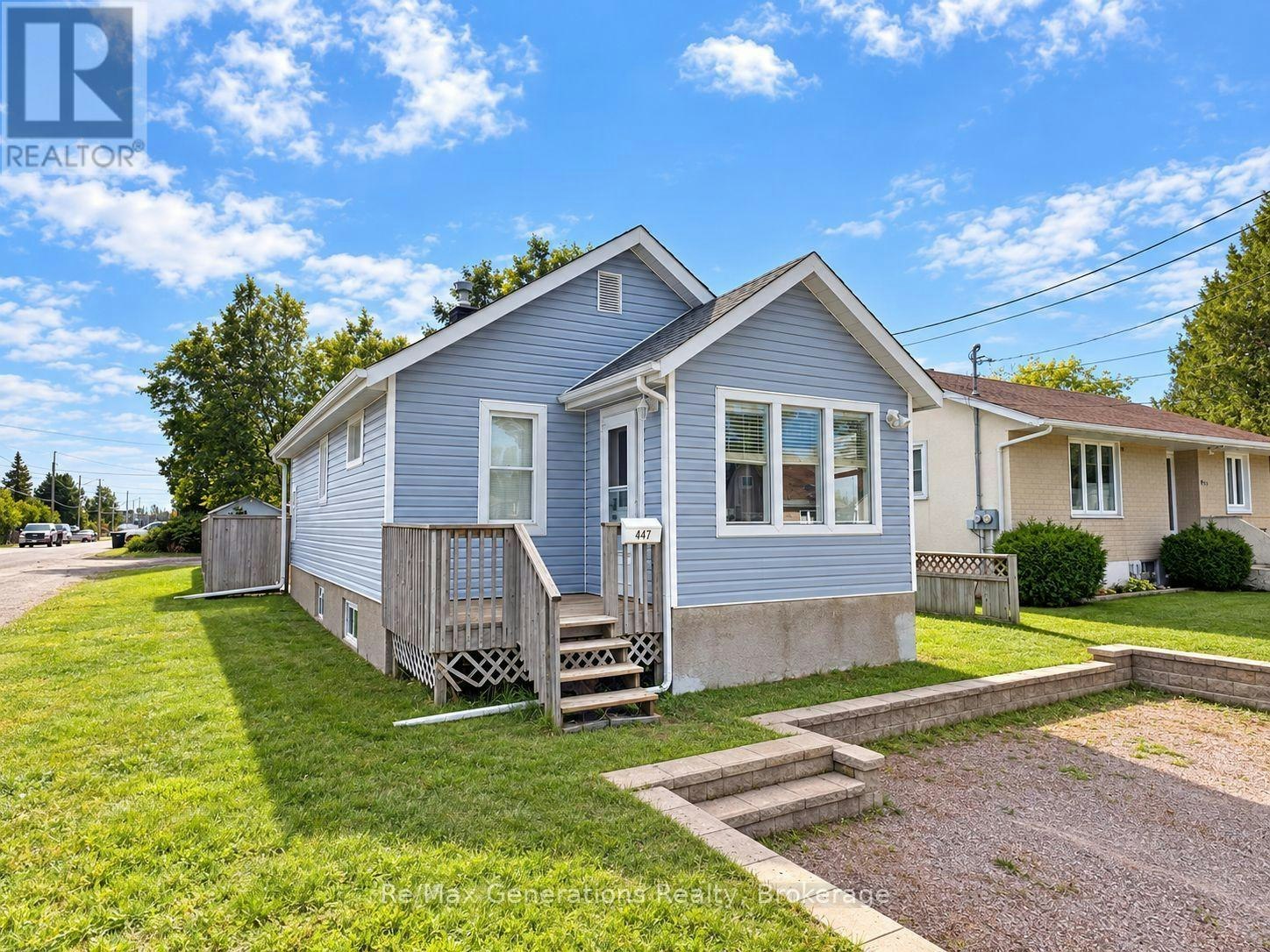 447 Rita Street, Thunder Bay, ON, P7A 1H8
