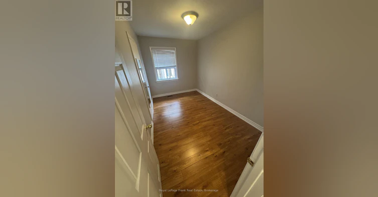 20 Gladys Road, Toronto, ON, M1C 1C6 - 8