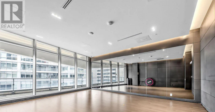 4207-2221 Yonge Street, Toronto, ON, M4S 2B4 - 17