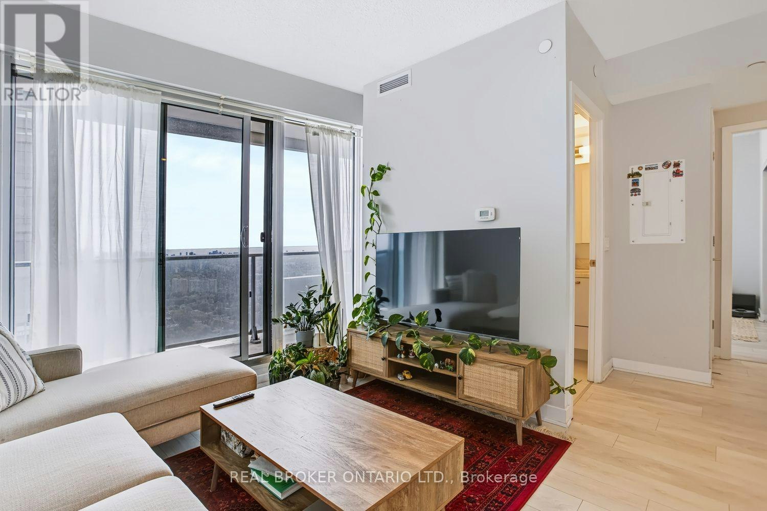 4207-2221 Yonge Street, Toronto, ON, M4S 2B4 - 7