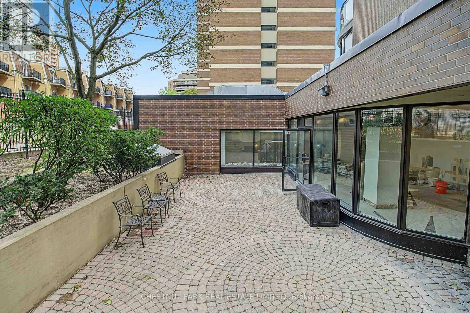 201-40 Rosehill Road, Toronto, ON, M4T 1G5 - 44