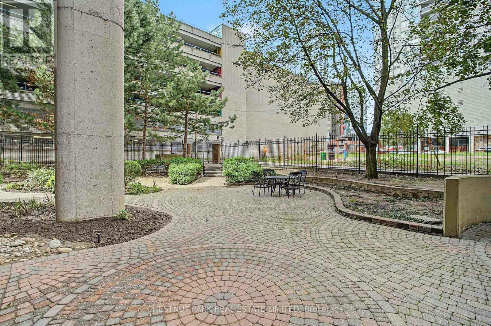 201-40 Rosehill Road, Toronto, ON, M4T 1G5 - 42