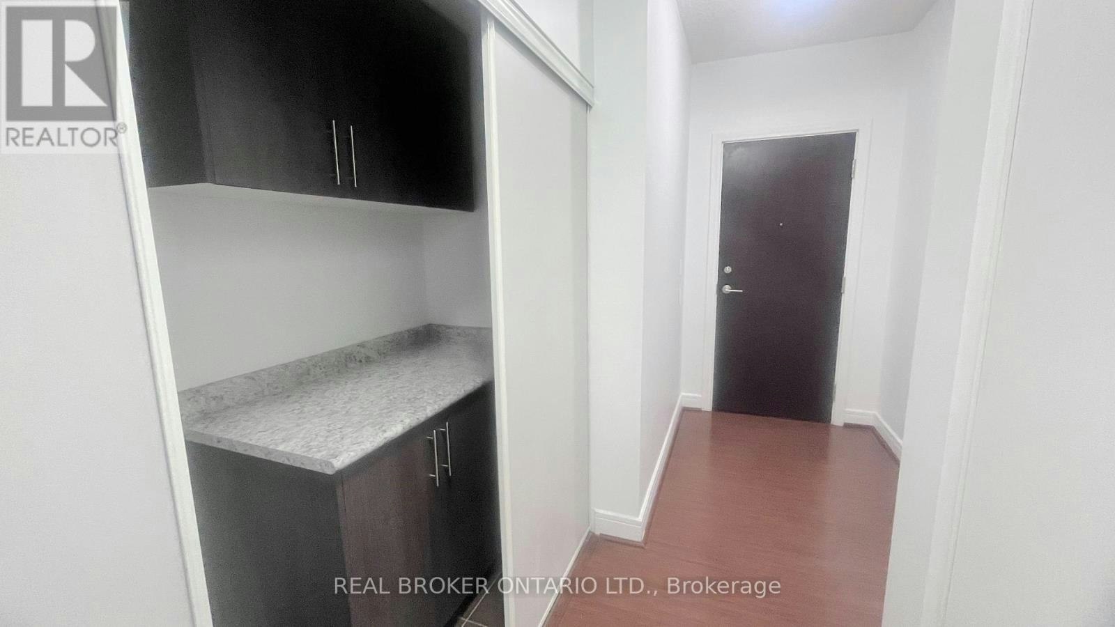 1702-112 George Street, Toronto, ON, M5A 2M5 - 6