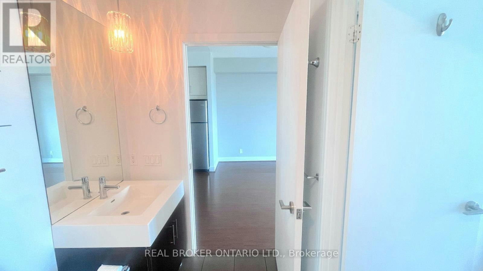 1702-112 George Street, Toronto, ON, M5A 2M5 - 24