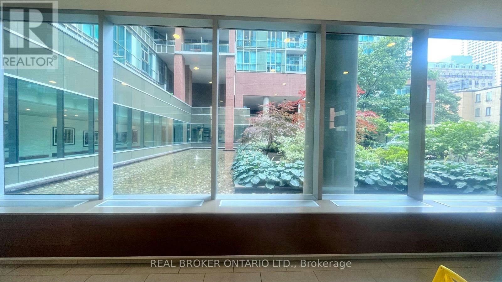 1702-112 George Street, Toronto, ON, M5A 2M5 - 33