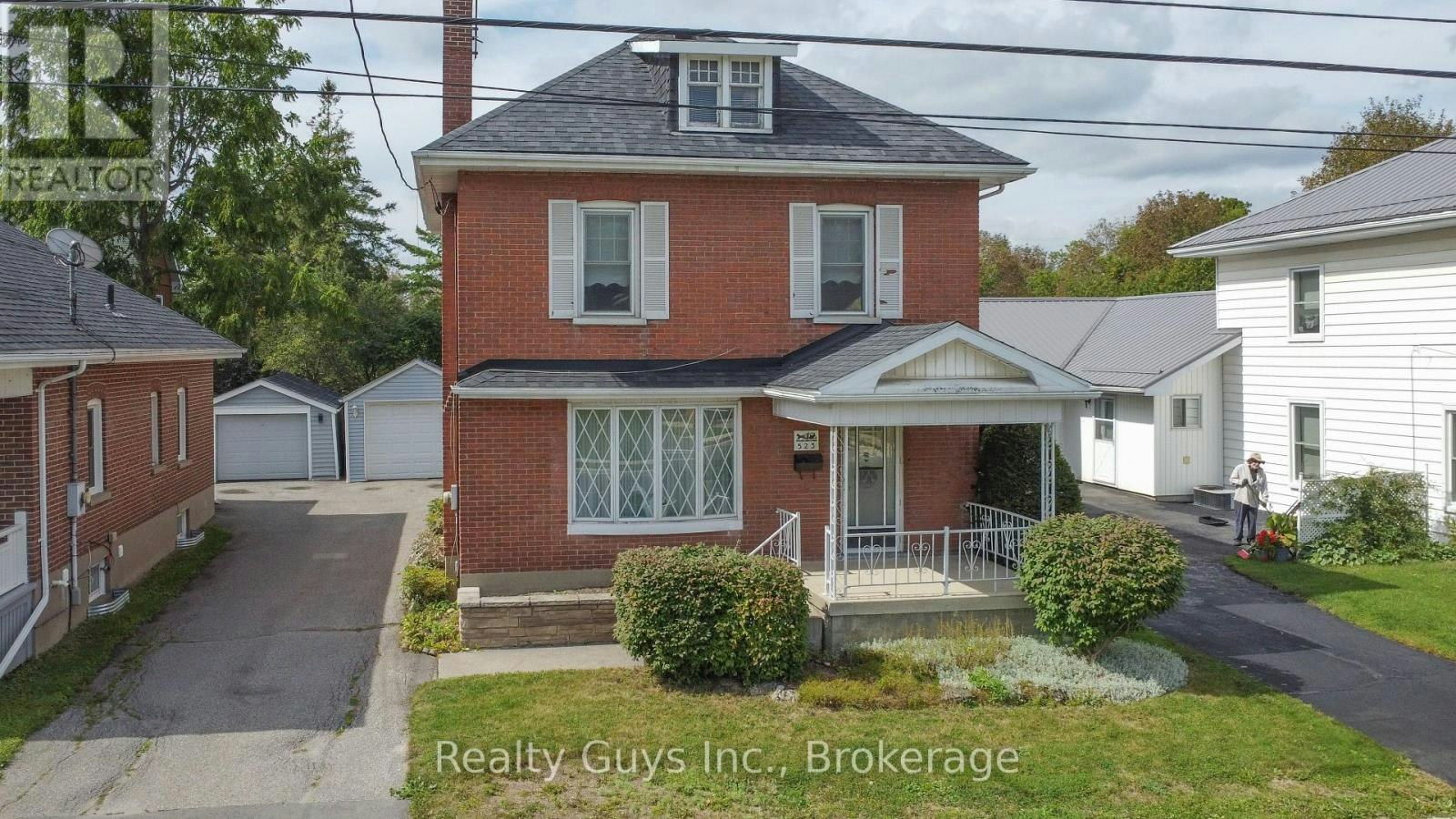 523 Armour Road, Peterborough, ON, K9H 1Y8