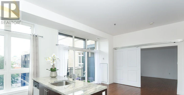 518-429 Kent Street, Ottawa, ON, K2P 1B5 - 9