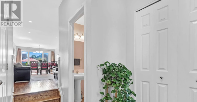 165 Lilibet Crescent, Ottawa, ON, K1V 2A2 - 4