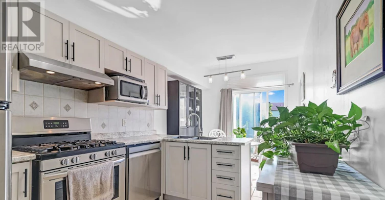 165 Lilibet Crescent, Ottawa, ON, K1V 2A2 - 7