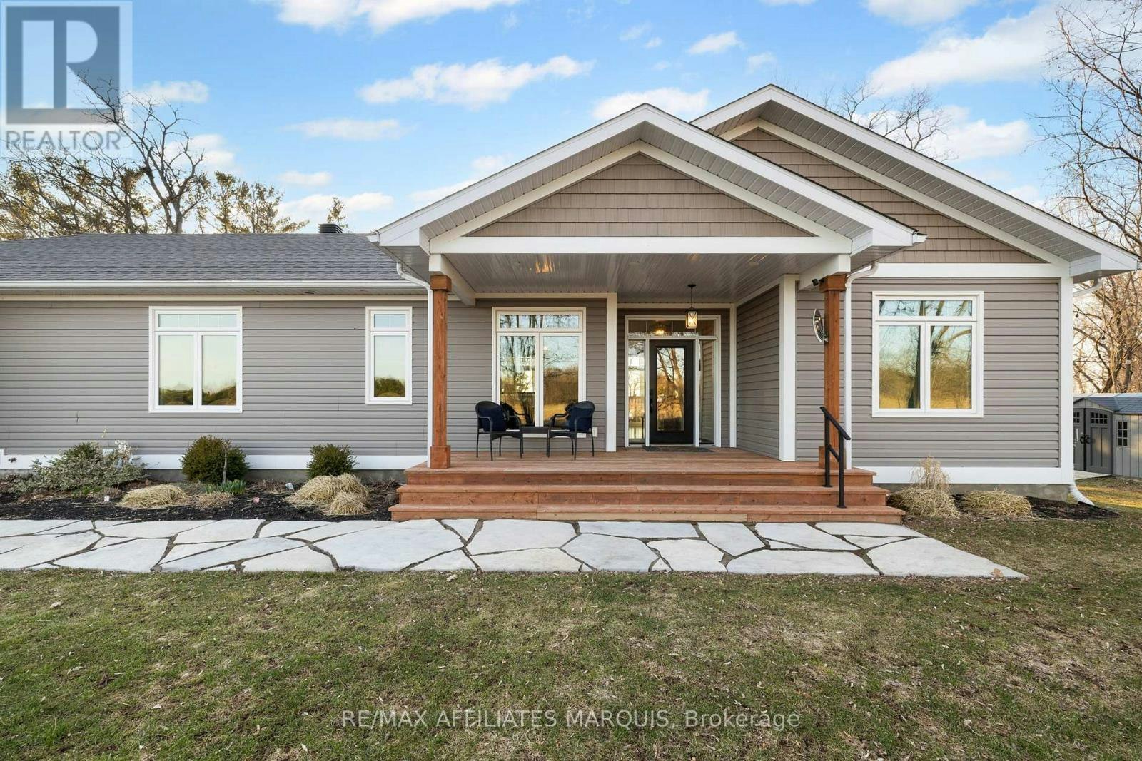 12 R9 Road, Rideau Lakes, ON, K0G 1L0