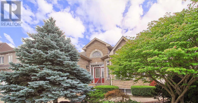 61 Pemberton Road, Richmond Hill, ON, L4C 3T5 - 3