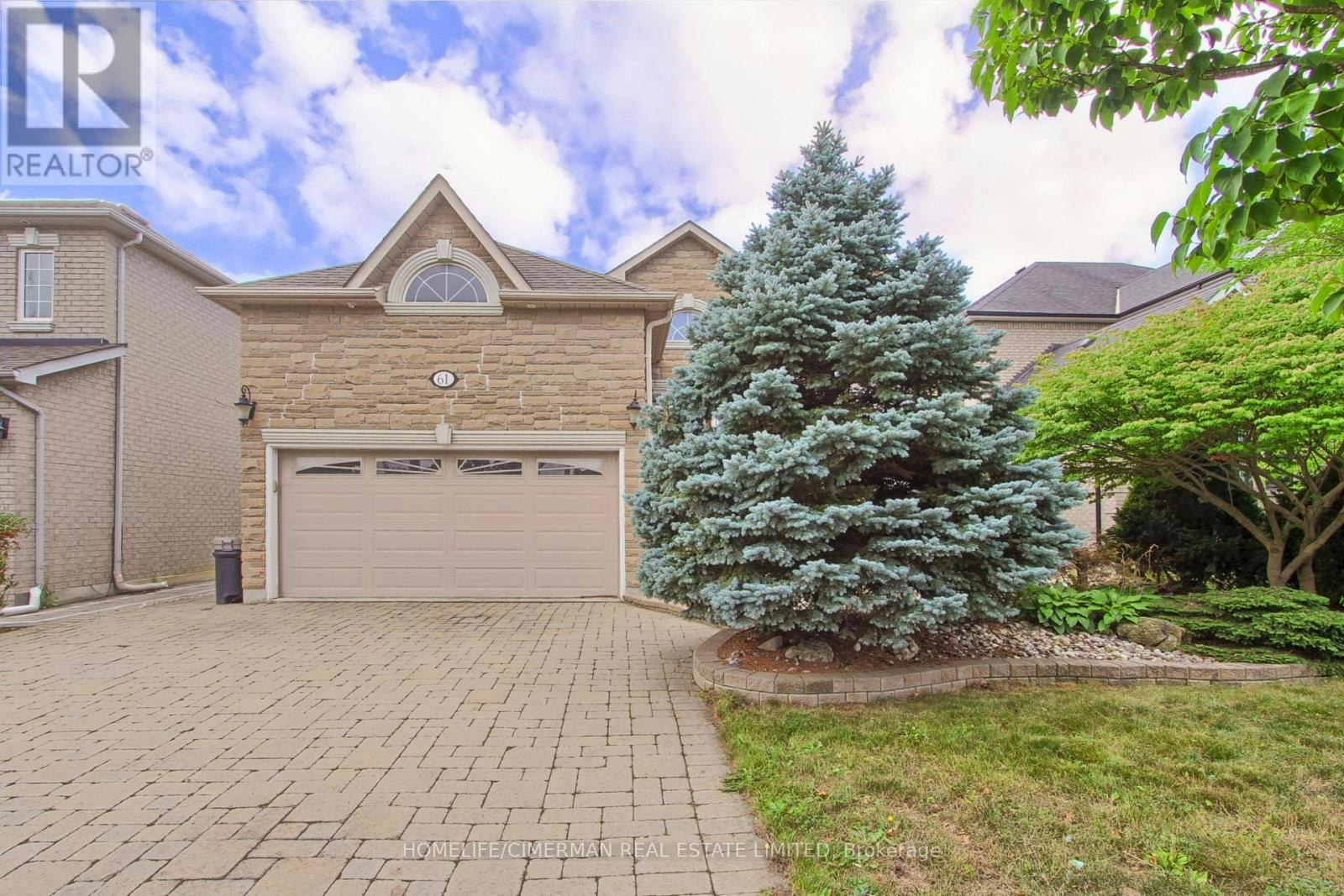 61 Pemberton Road, Richmond Hill, ON, L4C 3T5 - 2