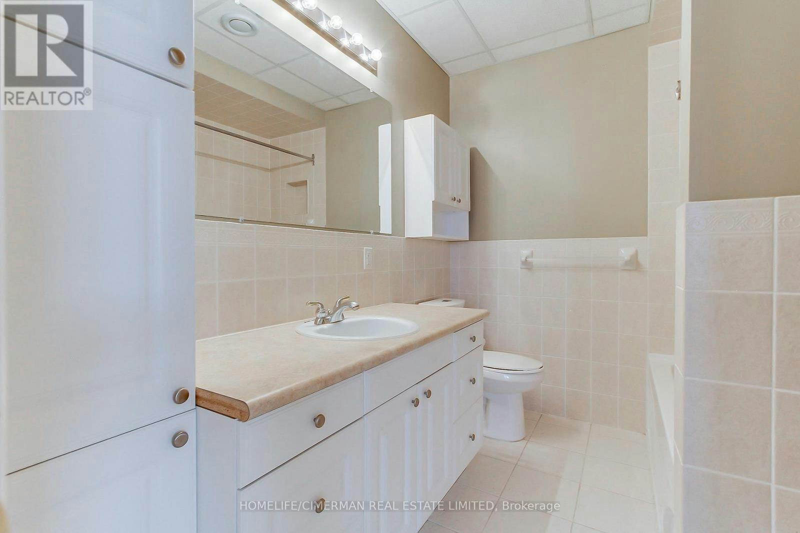 61 Pemberton Road, Richmond Hill, ON, L4C 3T5 - 39