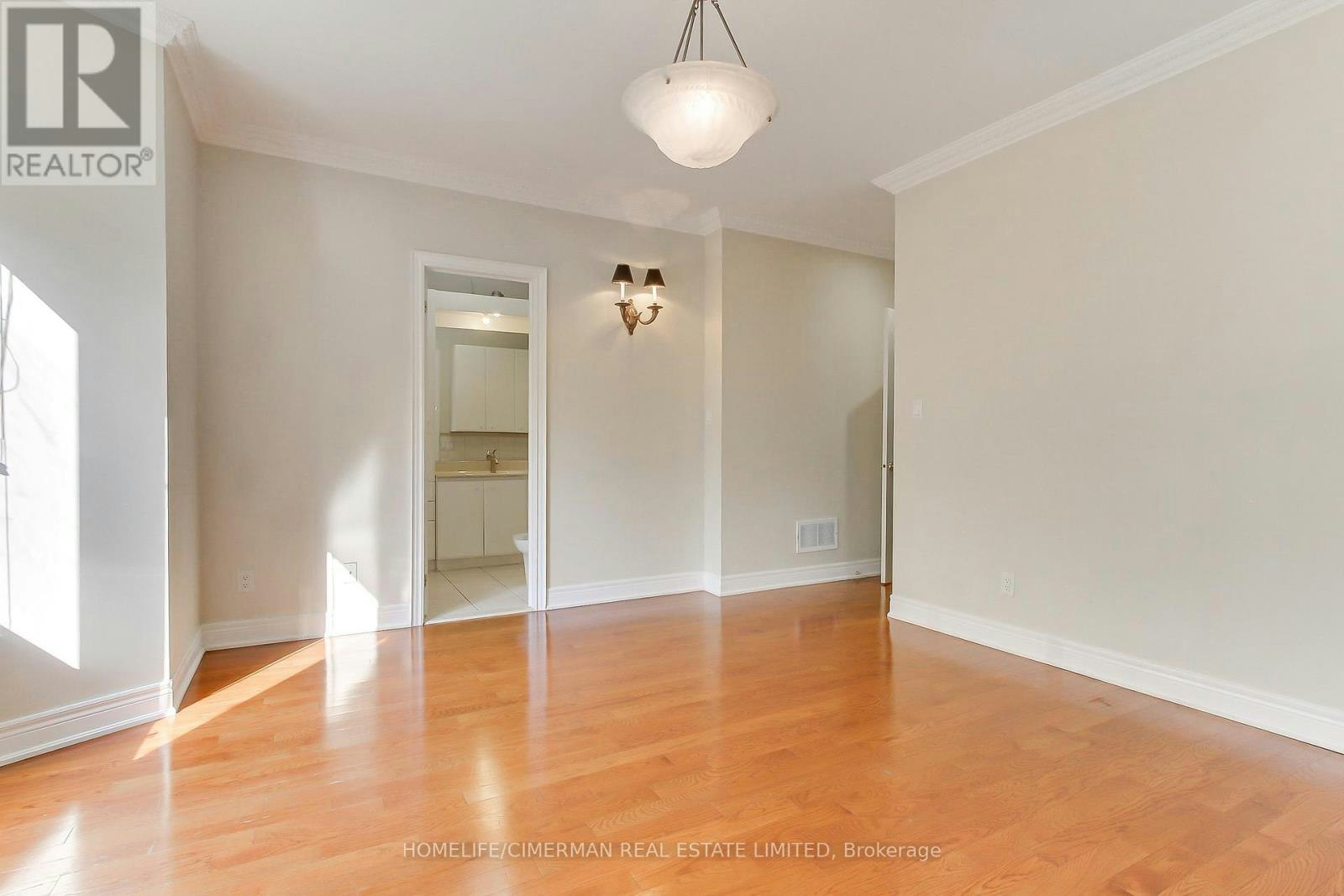 61 Pemberton Road, Richmond Hill, ON, L4C 3T5 - 23