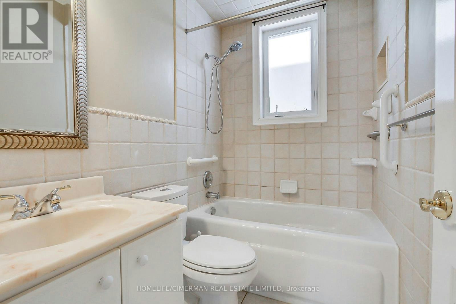 61 Pemberton Road, Richmond Hill, ON, L4C 3T5 - 25