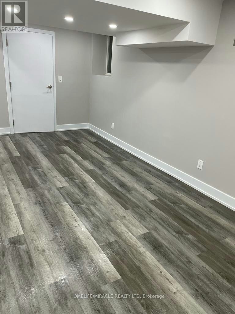 25 Wasaga Road, Brampton, ON, L6X 3B1