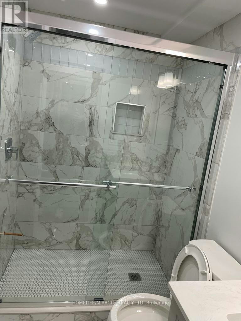 25 Wasaga Road, Brampton, ON, L6X 3B1 - 4