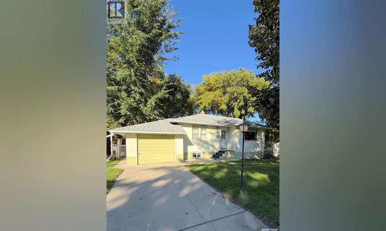 1204 Ewart Avenue