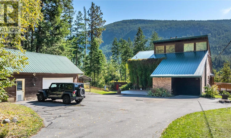 4681 N Goat River Road