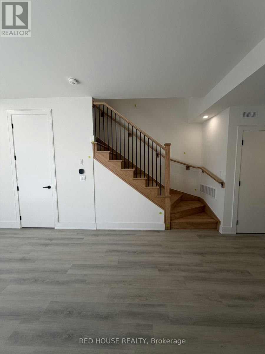 214 Ellis Avenue, St. Catharines, ON, L2P 0H2 - 6