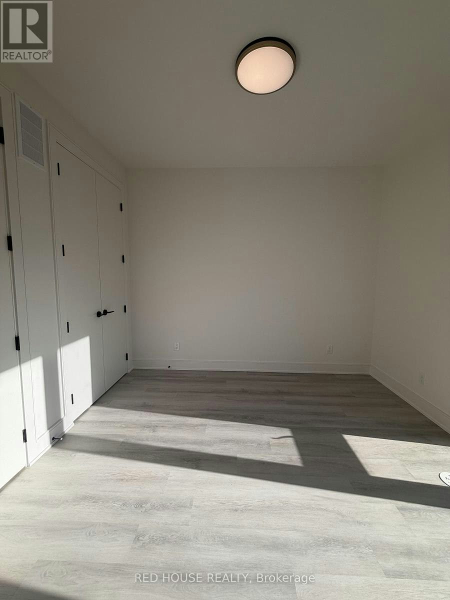 214 Ellis Avenue, St. Catharines, ON, L2P 0H2 - 11