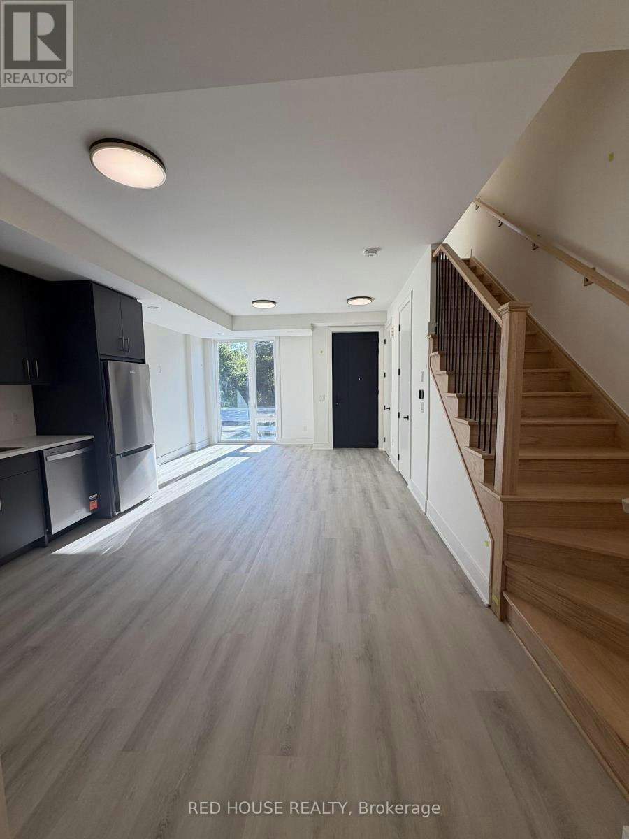 214 Ellis Avenue, St. Catharines, ON, L2P 0H2 - 7