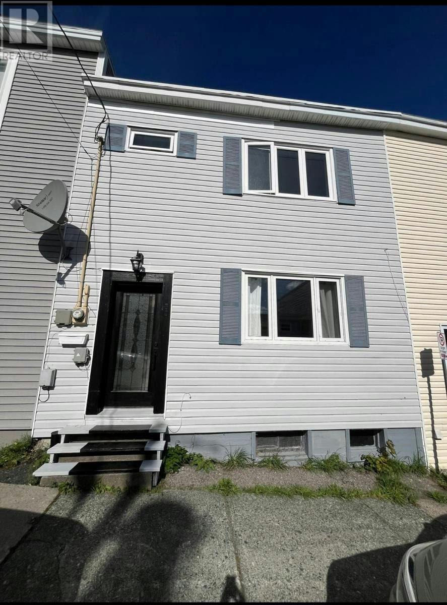 30 Boncloddy Street, St Johns, NL, A1C 4J1