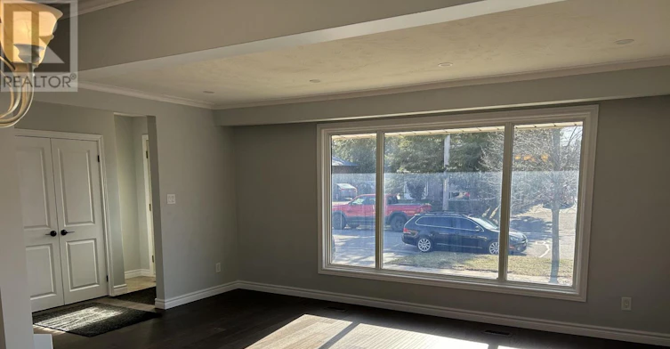MAIN-125 Cabot Street, Oshawa, ON, L1J 5R8 - 3