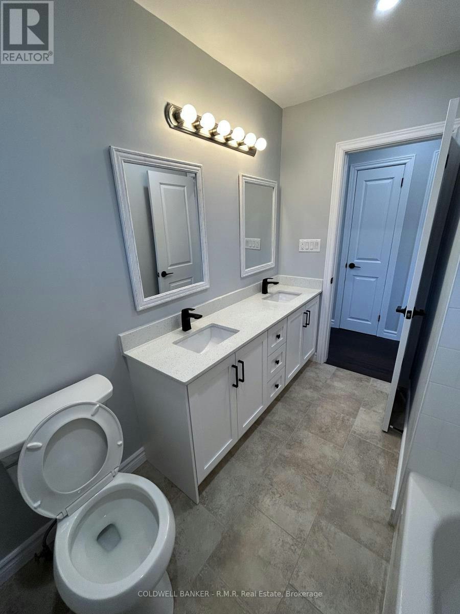 MAIN-125 Cabot Street, Oshawa, ON, L1J 5R8 - 19