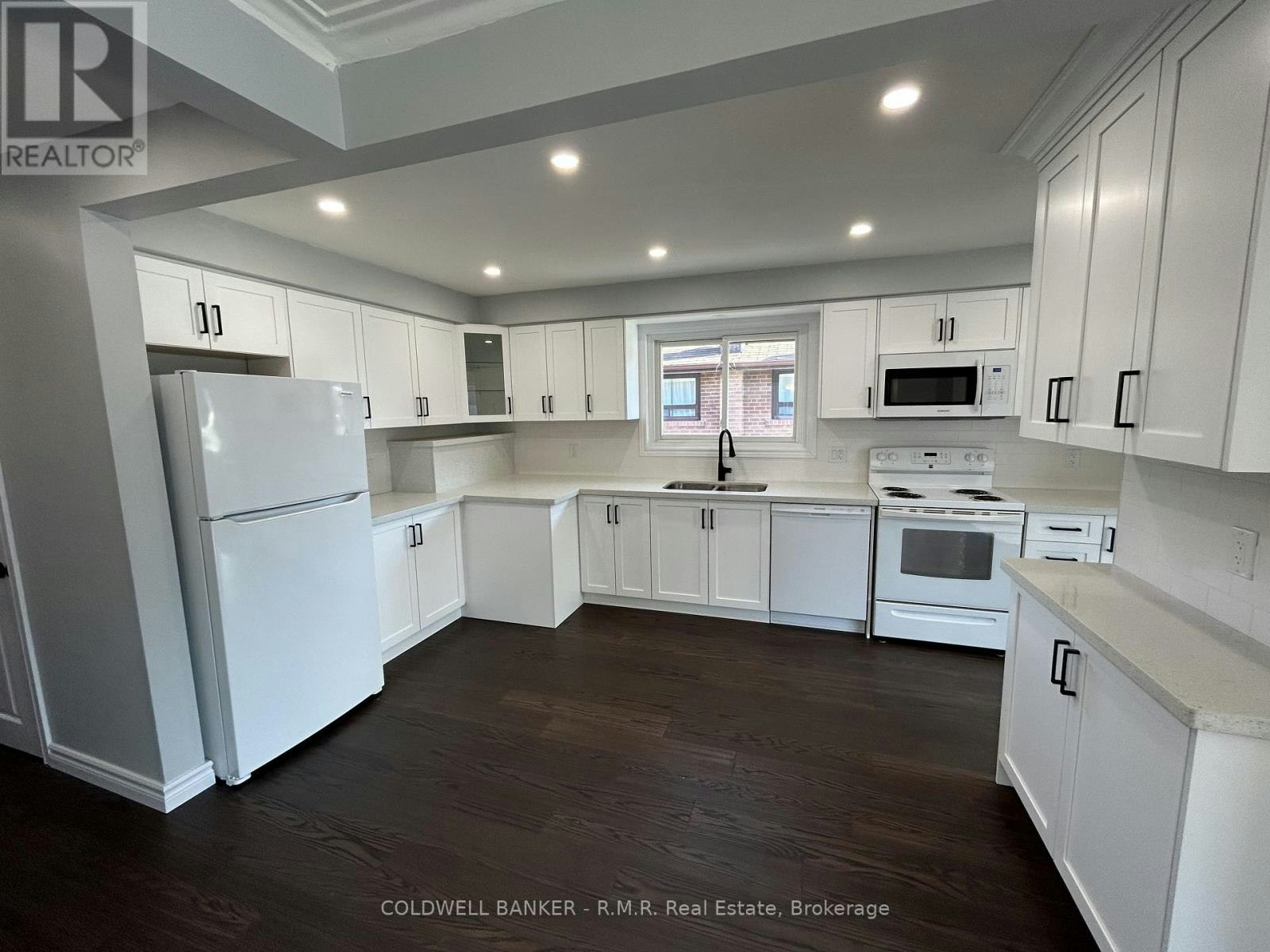 MAIN-125 Cabot Street, Oshawa, ON, L1J 5R8 - 8