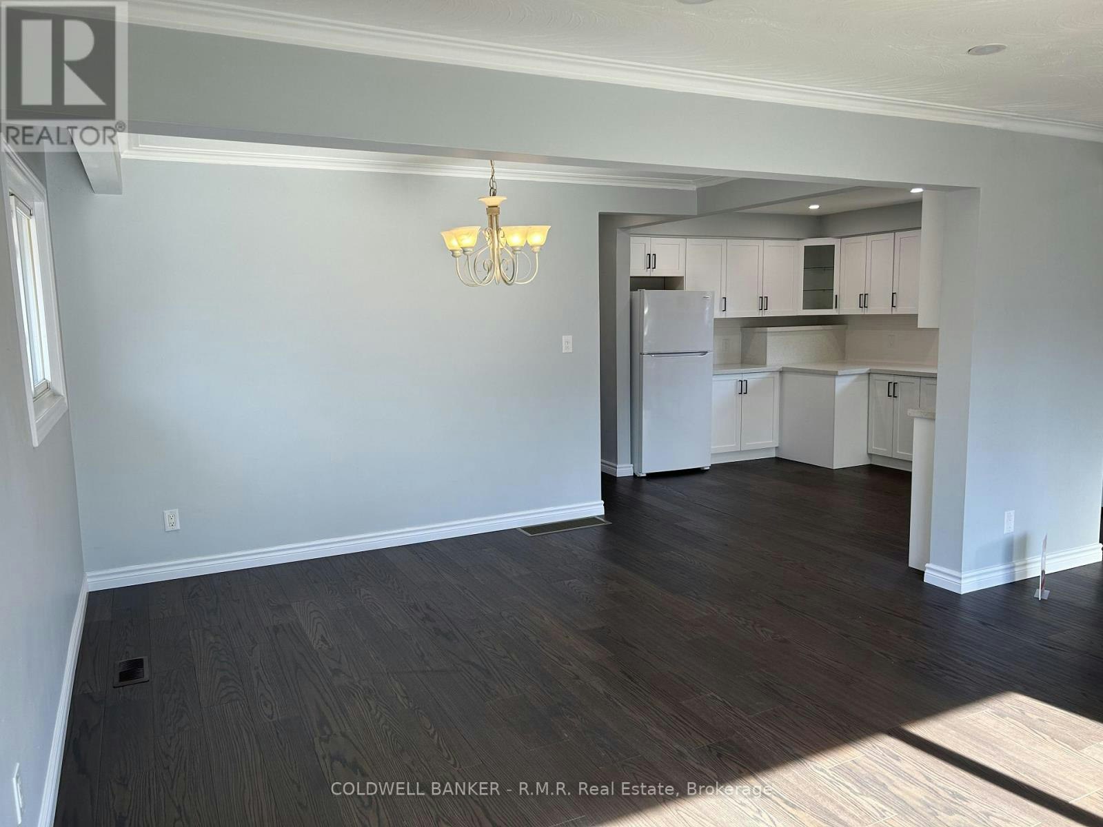 MAIN-125 Cabot Street, Oshawa, ON, L1J 5R8 - 7
