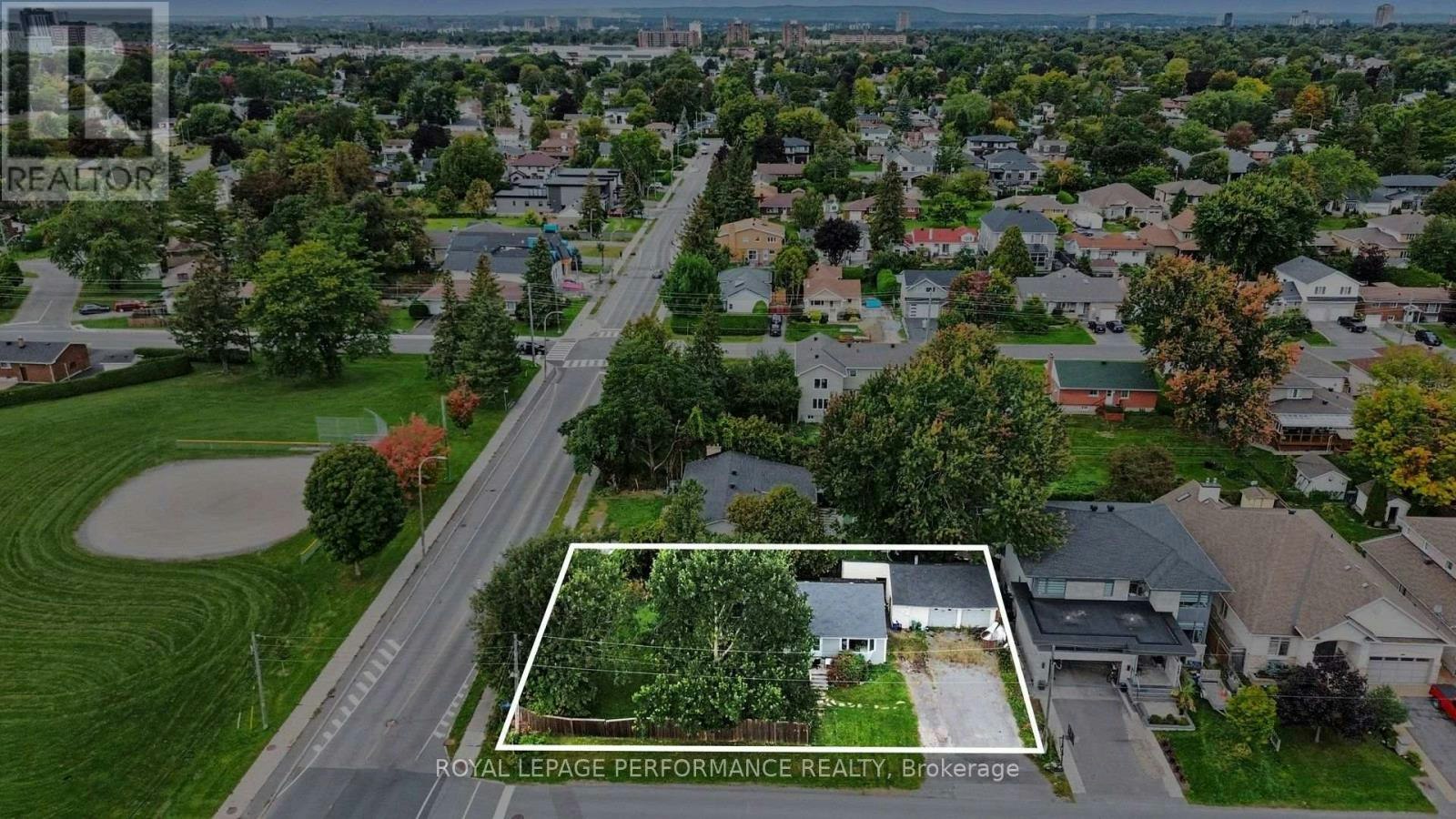 119 Fieldrow Street, Ottawa, ON, K2G 2Y8