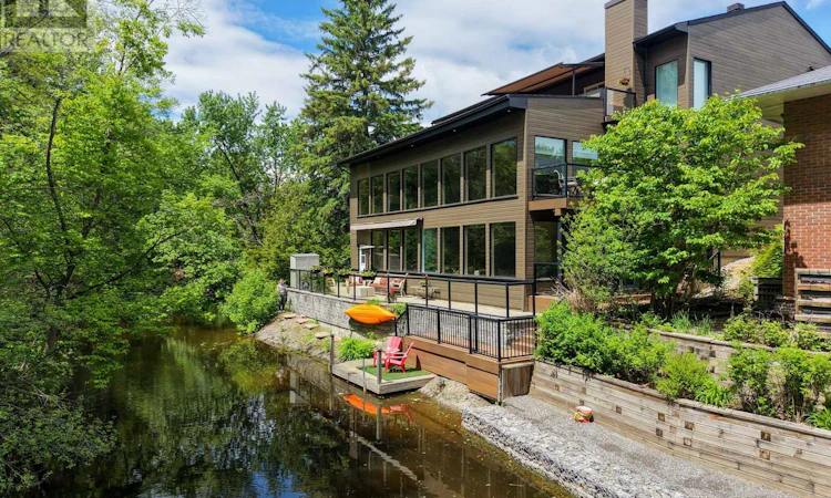 34 Rideauview Terrace