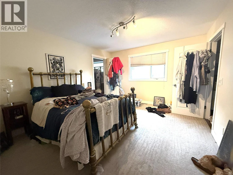 2019 Steeple Court, Kamloops, BC, V2E 2M2 - 10