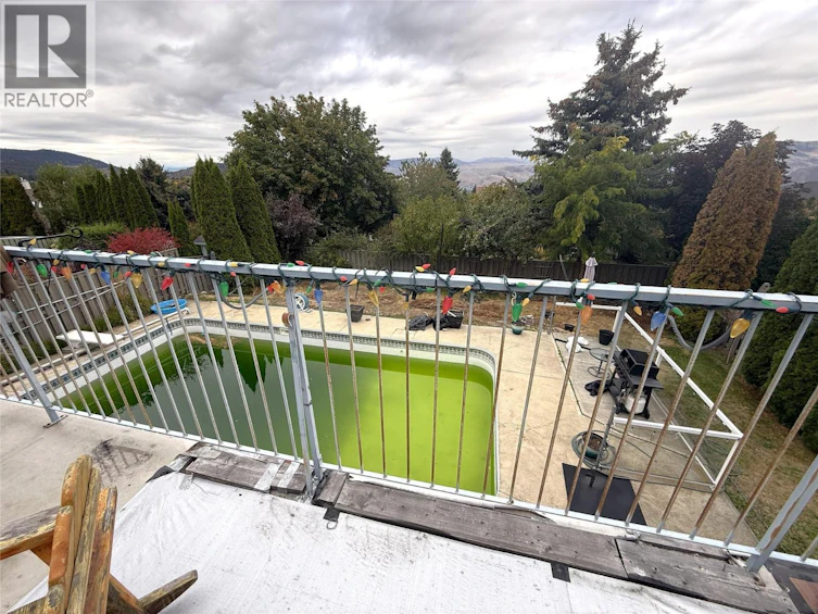 2019 Steeple Court, Kamloops, BC, V2E 2M2 - 8