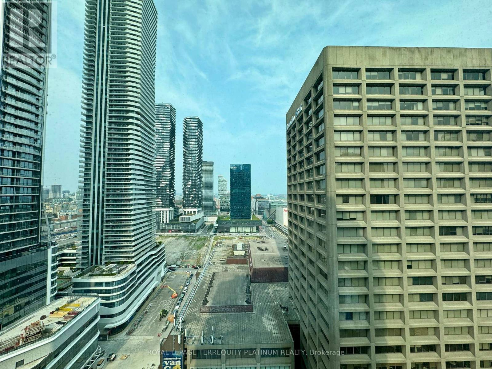 2409-10 Yonge Street, Toronto, ON, M5E 1R4 - 8